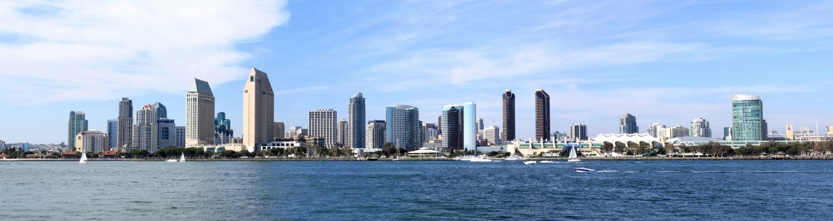 Panorama von Downtown San Diego Skyline (GKSD / stock.adobe.com)  lizenziertes Stockfoto 
Informazioni sulla licenza disponibili sotto 'Prova delle fonti di immagine'